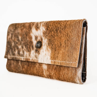 031 Kacey Wallet - Exotic Longhorn-Kacey Wallet-Western-Cowhide-Bags-Handmade-Products-Gifts-Dancing Cactus Designs