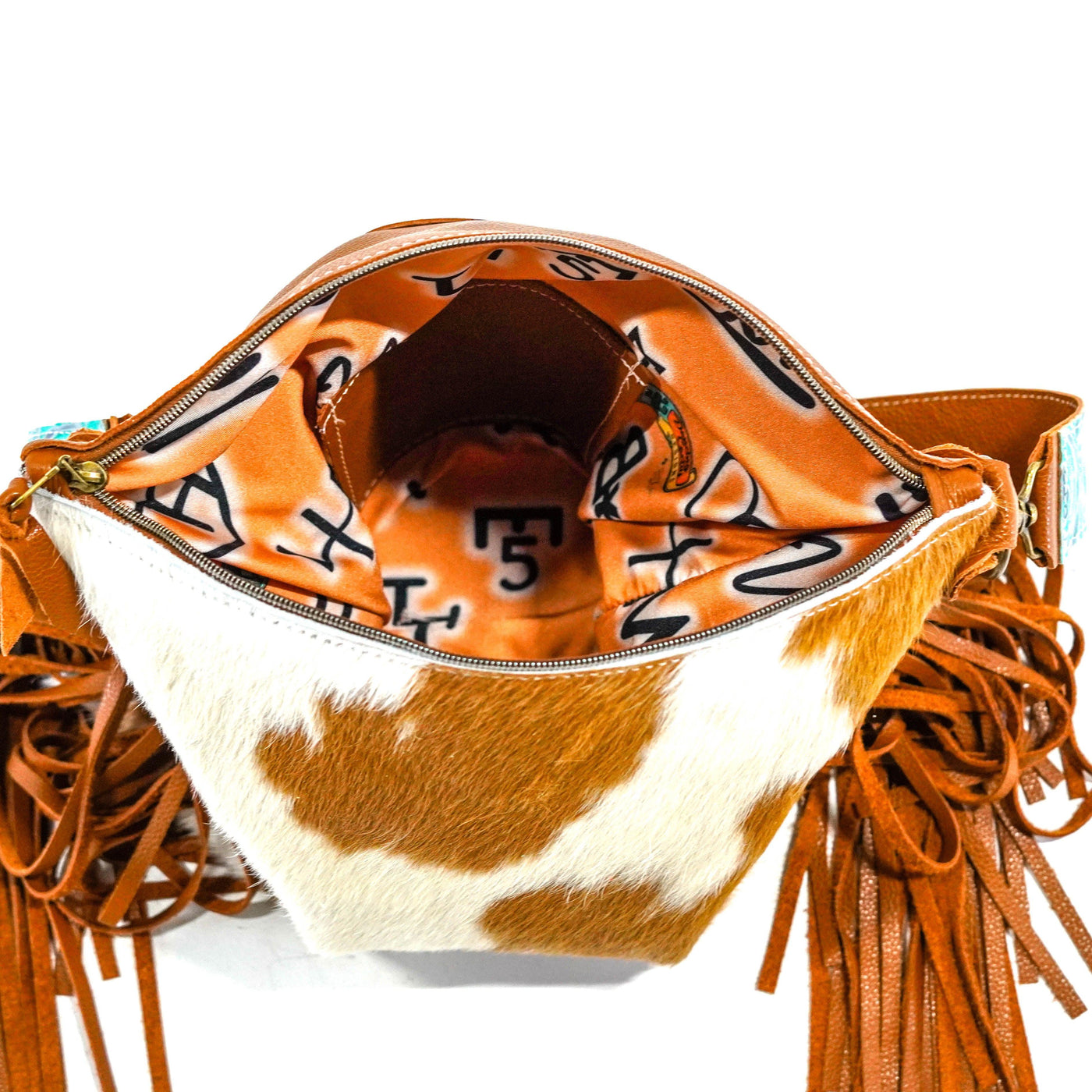 Wynonna - Longhorn w/ No Embossed-Wynonna-Western-Cowhide-Bags-Handmade-Products-Gifts-Dancing Cactus Designs