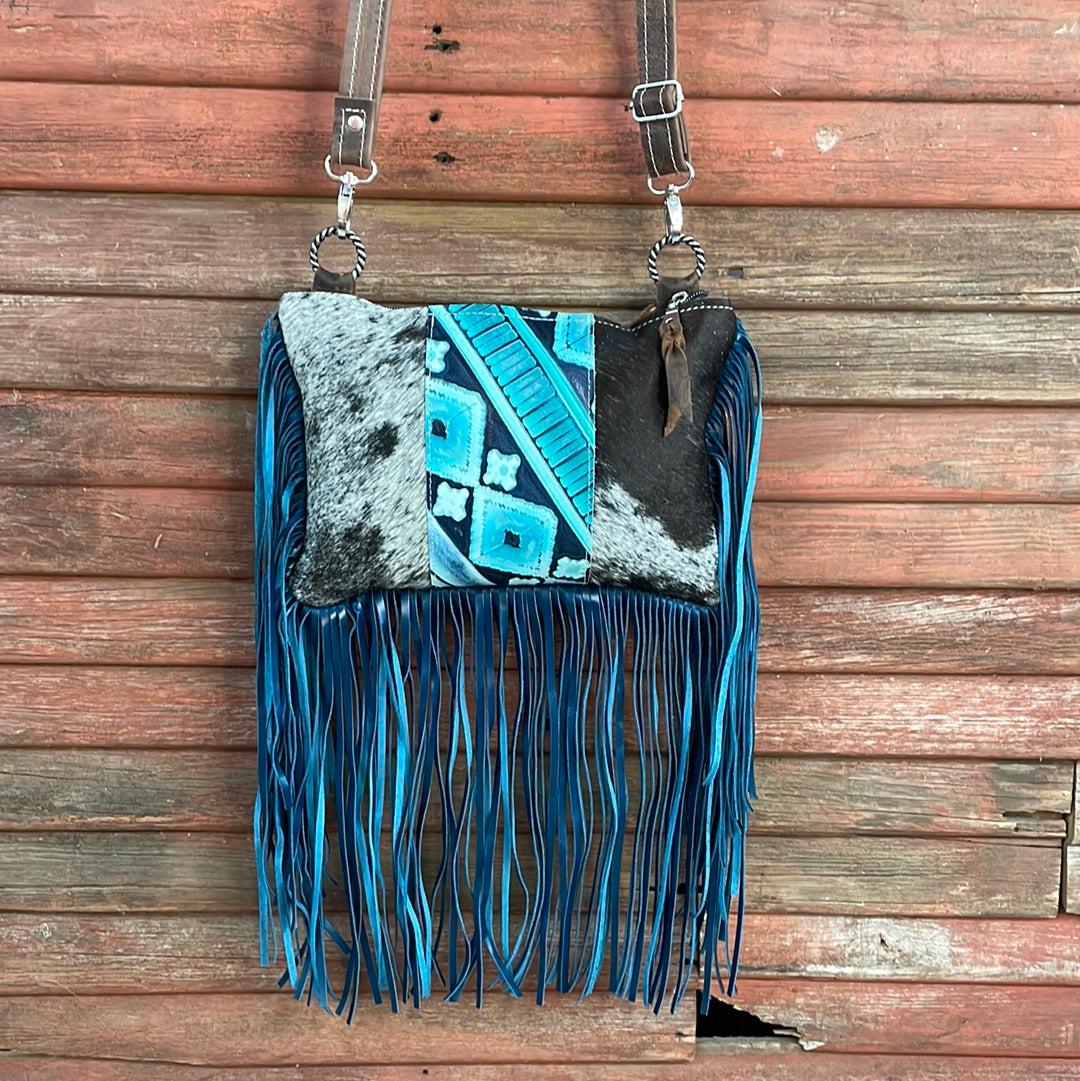 002 Patsy - Longhorn w/ Glacier Park Navajo-Patsy-Western-Cowhide-Bags-Handmade-Products-Gifts-Dancing Cactus Designs