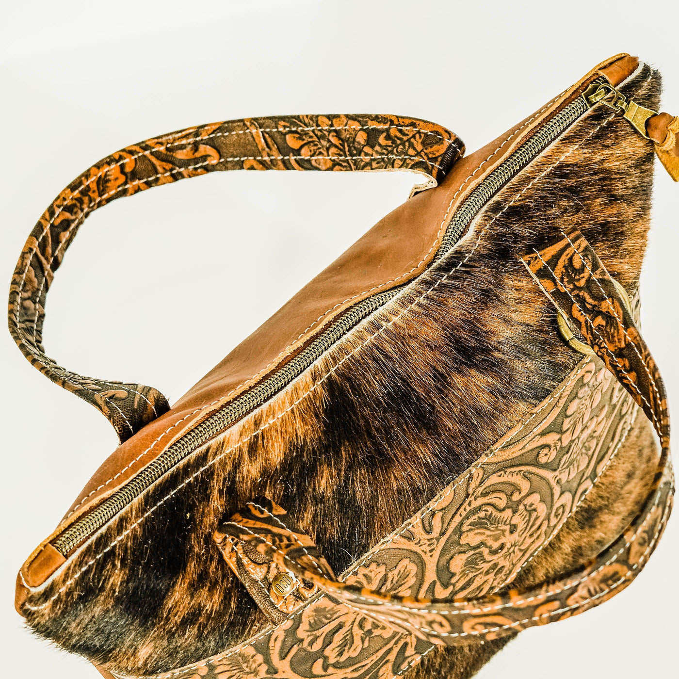 005 Feed Bag - Dark Brindle w/ Honey Tool-Feed Bag-Western-Cowhide-Bags-Handmade-Products-Gifts-Dancing Cactus Designs