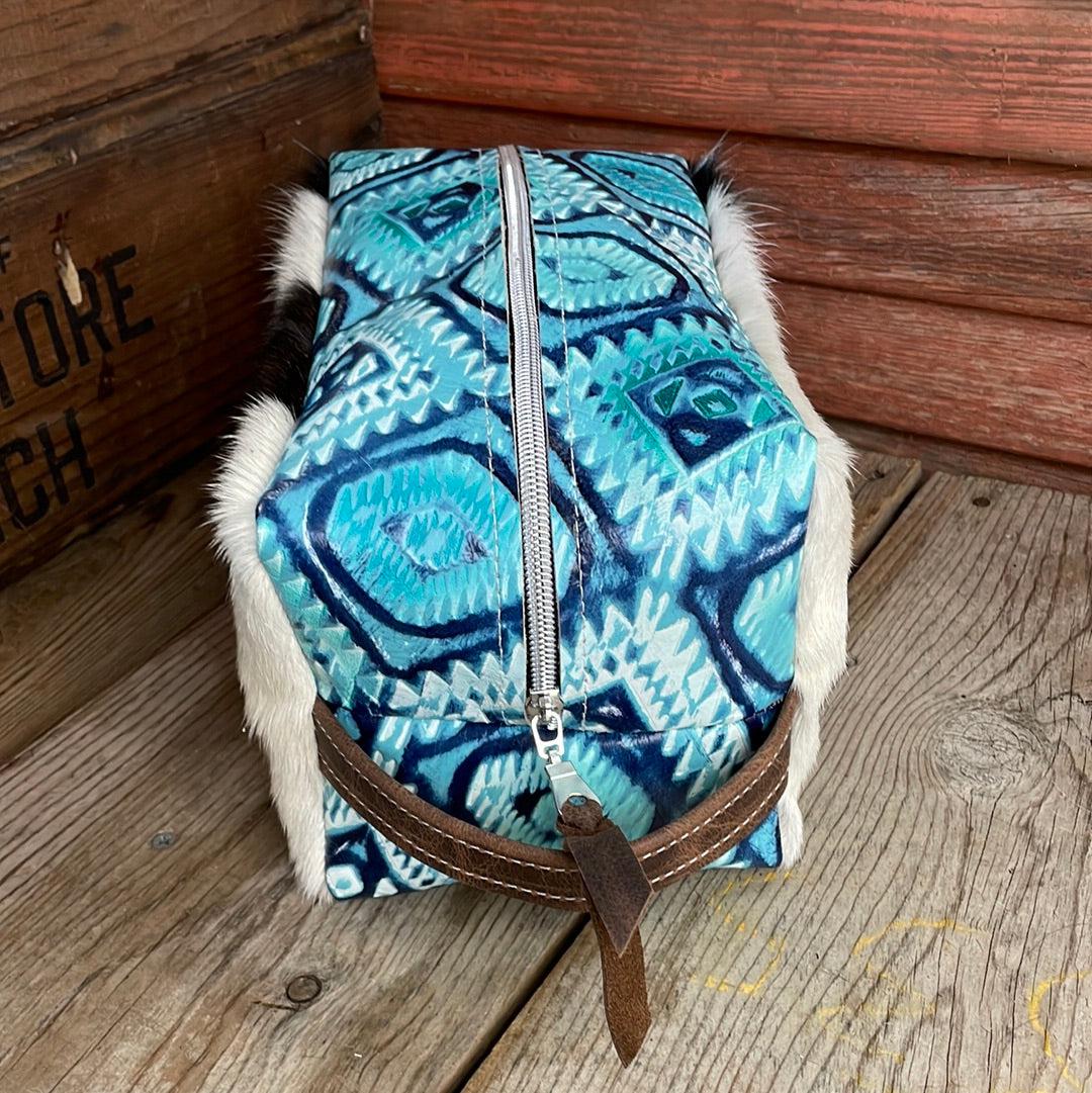 Dutton - Tricolor w/ Glacier Park Aztec-Dutton-Western-Cowhide-Bags-Handmade-Products-Gifts-Dancing Cactus Designs