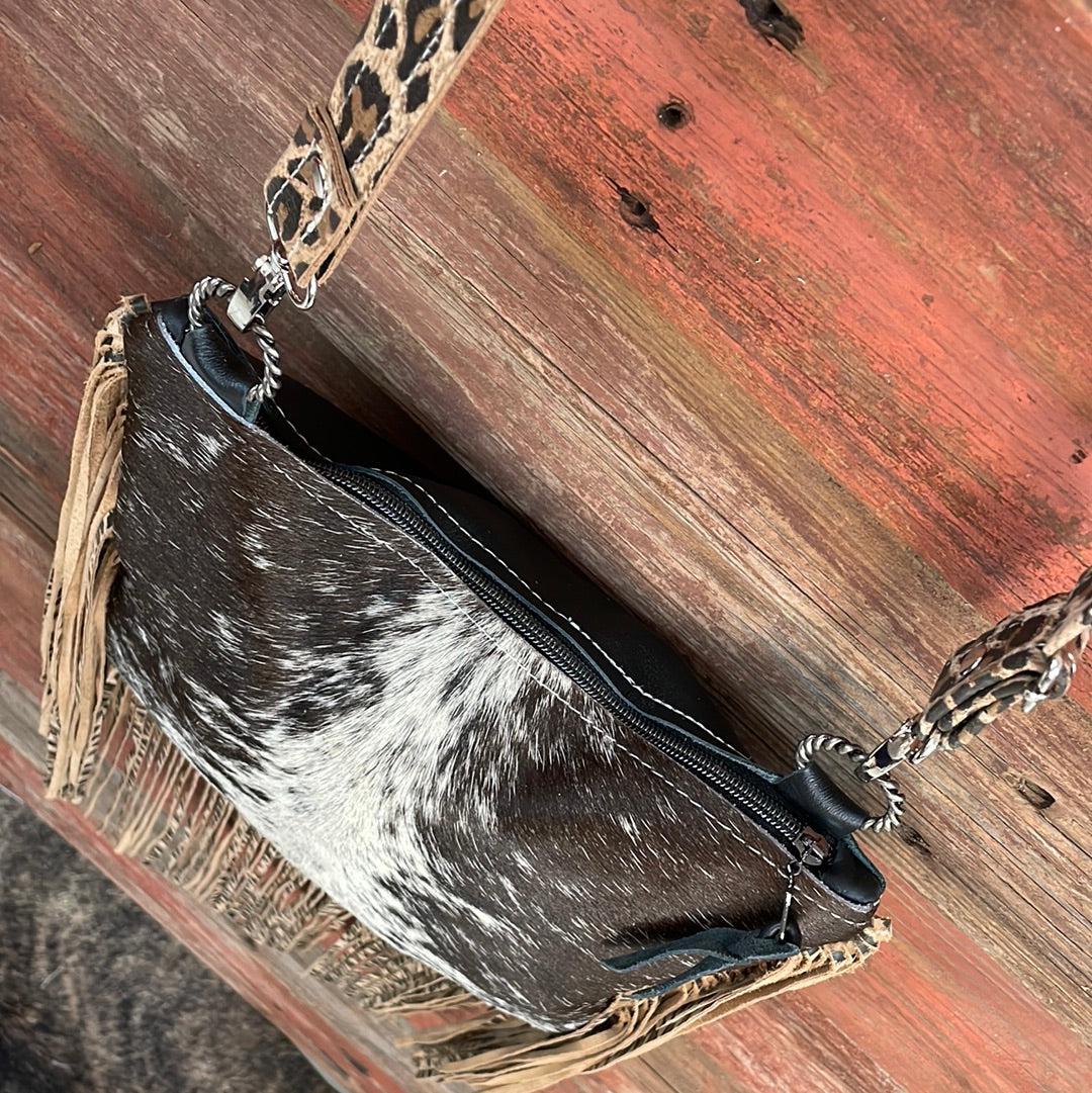 Shania - Longhorn w/ Blank Slate-Shania-Western-Cowhide-Bags-Handmade-Products-Gifts-Dancing Cactus Designs