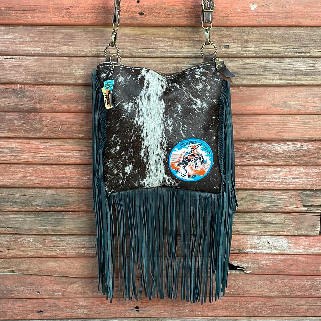 Shania - Longhorn w/ Let 'Er Buck Patch-Shania-Western-Cowhide-Bags-Handmade-Products-Gifts-Dancing Cactus Designs